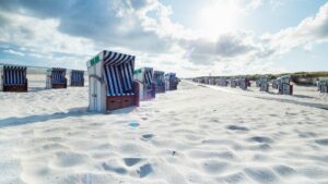 Weißer Sand an der Nordsee, Strandurlaub, Badeurlaub im Ferienhaus