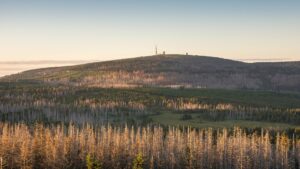 Der Brocken im Morgenlicht, Wanderurlaub im Harz